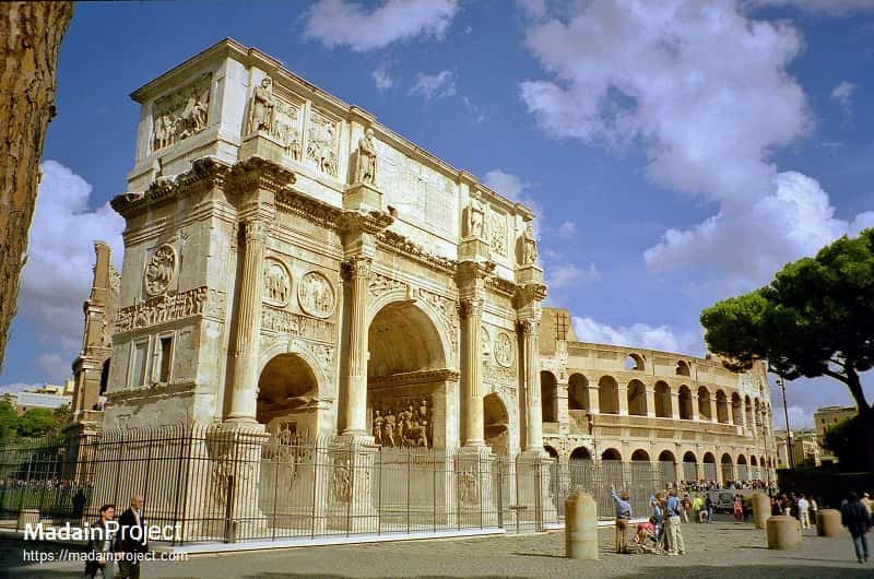Arch of Constantine (Arco di Costantino)