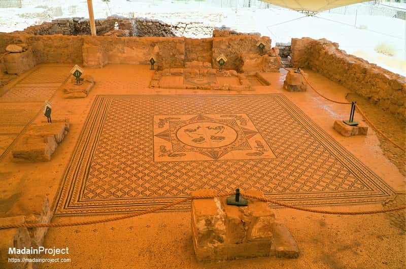 Mosaic floor in the 3rd-century synagogue at Kibbutz Ein Gedi