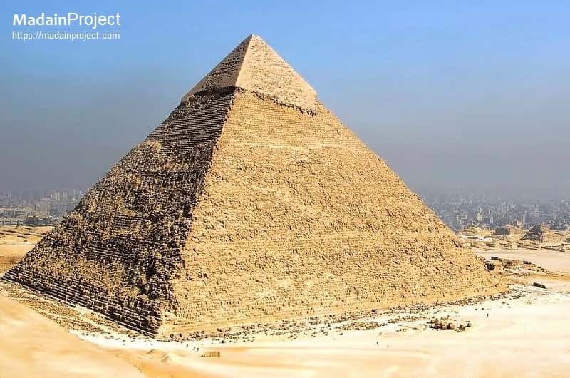 Giza Pyramid Complex / Giza Plateau