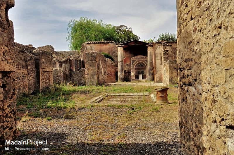 Photo:House of Marcus Tullius,Pompeii,Italy 